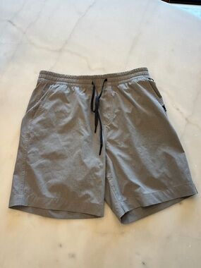 Quiksilver Men's Gray Elastic Drawstring Athletic Shorts